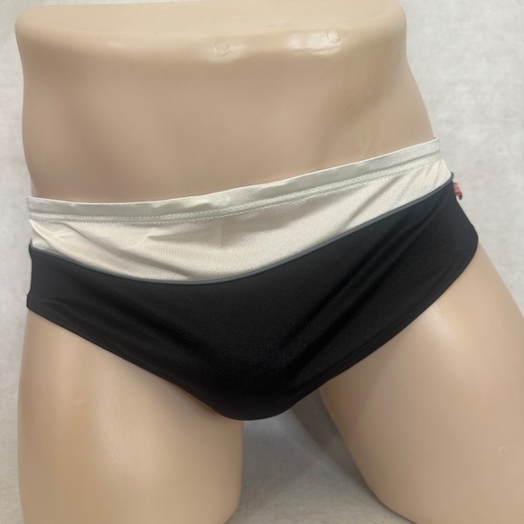 Aussiebum Swimsuit 32-38" waist Gently worn Nylon / spandex No size - Picture 4 of 4